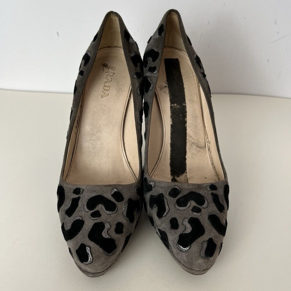 PRADA Size 39 Grey Black Suede Aplique Platform Pumps​ - Picture 3 of 6